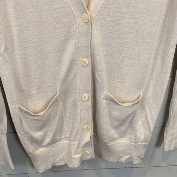 J. Crew Women's Light Cream Cardigan Sweater 100% extra fine merino wool small - Picture 4 of 8